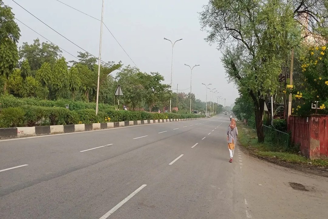 Rajasthan Weather :  गुलाबी नगर में बीती रात पारा गिरा्र, बढ़ने लगा सर्दी का जोर, आज सवेरे लोग ठिठुरे
