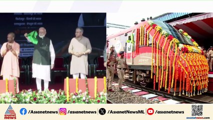 എറണാകുളം - ബെംഗളൂരു വന്ദേഭാരത്; ഫ്ലാഗ് ഓഫ് ചെയ്ത് പ്രധാനമന്ത്രി