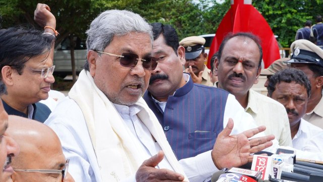 ಸವಾಲಿನ ಚಕ್ರವ್ಯೂಹ ಬೇಧಿಸಿದ ಸಿಎಂ ಸಿದ್ದರಾಮಯ್ಯ! ಕಬ್ಬು ಬೆಳೆಗಾರರ ಹೋರಾಟ.. ಸಿಹಿ ಸುದ್ದಿ ಕೊಟ್ಟ ಸರ್ಕಾರ!