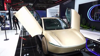 Tesla Robotaxi „Cybercab“ 2026 – Erster Eindruck & Details von der Messe