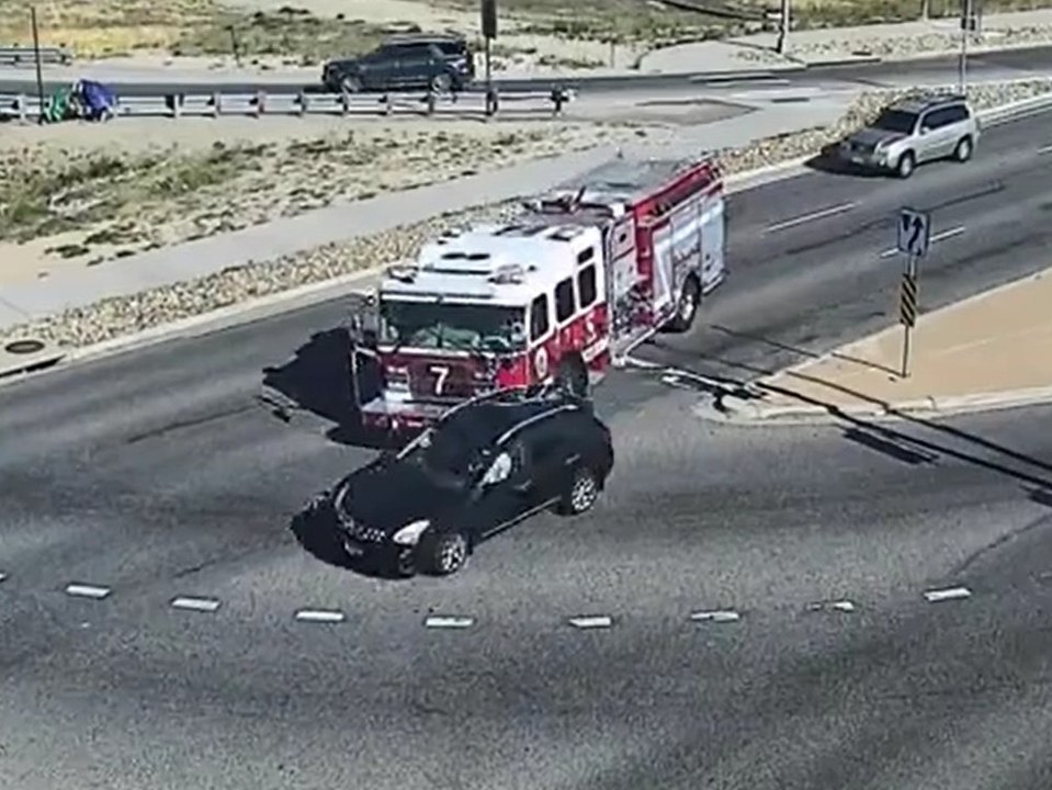 Unfall in Colorado: Auto missachtet Blaulicht