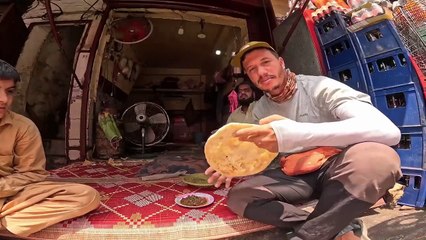 وصلت حدود أفغانستان  بعد يوم كامل مع الشرطة الباكستانية