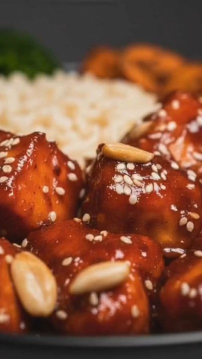 You Won’t Believe This Is Healthy 🤯 | Spicy Korean Chicken Bowl ASMR 🍗”