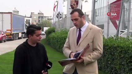 Elektrikli Porsche cayır cayır yandı! İş adamı araçta kilitli kaldı!