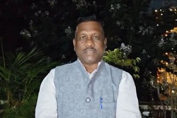 पूर्व विधायक बृहस्पति सिंह बोले- जिलाध्यक्ष बनाने जरीता लैतफलांग मांग रहीं 5-7 लाख