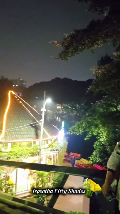 সব রকম চ্যালেঞ্জ আর সুযোগ কে গ্রহণ করতে শিখতে হবে -Ispontha Fifty Shades  . . . #IsponthaFiftyShades #lifelessons #motivationalvibes #positiveenergy #mindsetmatters #befearless #takethechallenge #opportunityknocks #inspireyourself  #growthroughit #success