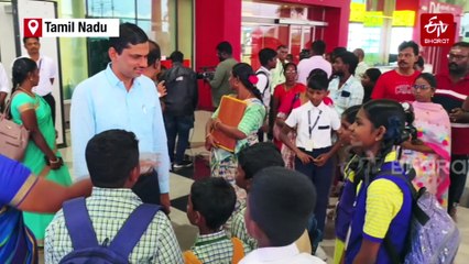 TN Govt School Headmaster Bears Flight Expense To Show Chennai To Students