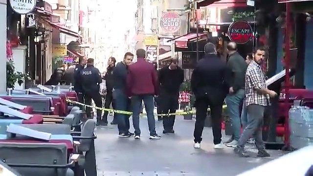 İstanbul'un kalbinde silahlı çatışma: İstiklal Caddesi savaş yerine döndü!