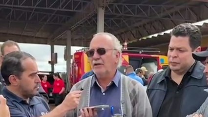 Prefeito de Rio Bonito do Iguaçu chora ao relatar caos após tornado: “Eu vim para construir casa popular, não para construir com lona”