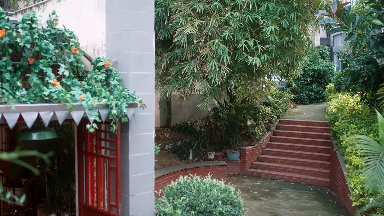 EP2：Never Stand Still - Side by Side - subbed MultiLang EN, ES, PT, ZH, JA, KO, AR, MS, TH, VI, ID