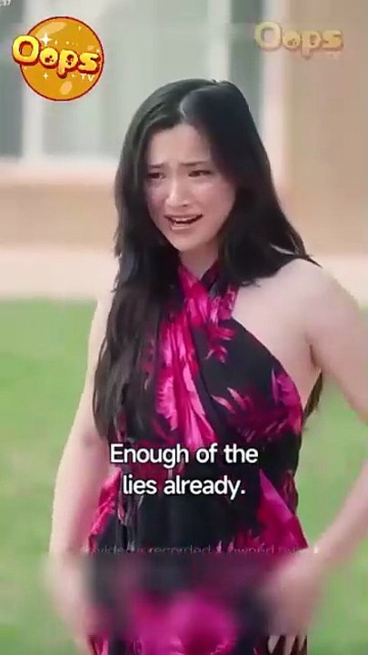 T-h-e Q-u-a-r-t-e-r-b-a-c-k's F-i-r-s-t L-o-v-e Full Movie - walton goggins , cecily strong , ashley judd , vince vaughn , stephen king , warriors game , barry diller ,