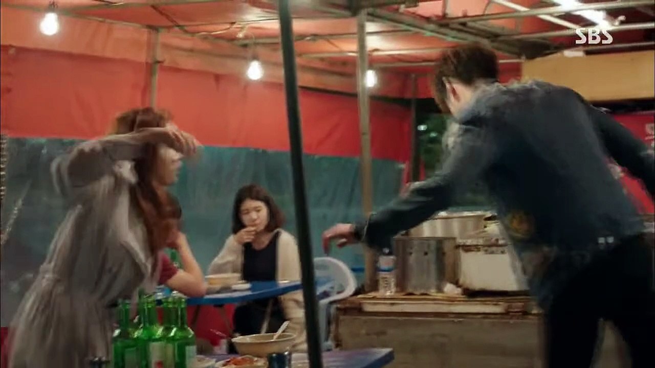 See video 'อัจฉริยะหมอ 2 แผ่นดิน EP06' on OK. Video Player