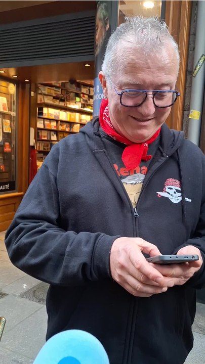 La joie et l'émotion des fans de Renaud à Nantes