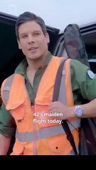 The Hidden Billionaire in First Class ReelShort 2025