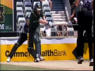 2009 Australia vs New Zealand, 1st ODI at Perth