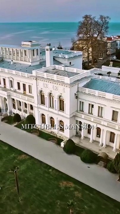 The Cleaner With a Billion Dollar Secret shortical