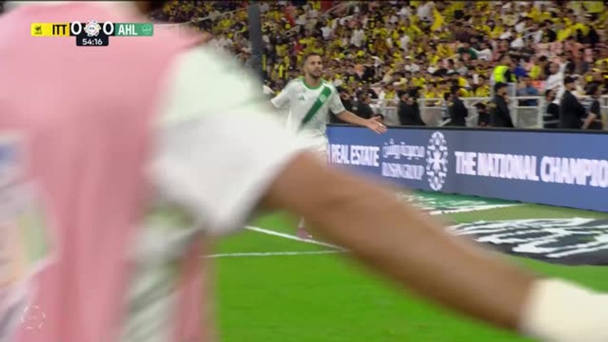 Al Ahli : Riyad Mahrez héros du derby face à Karim Benzema et N'Golo Kanté (vidéo)