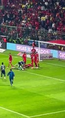 Malagón contacta a Paulinho y se marca penal para el Toluca