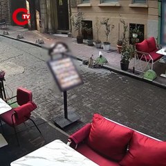 İstiklal Caddesi’nde silahlı saldırı güvenlik kamerasında