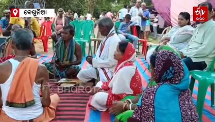 ଗାଁ ଶ୍ମଶାନକୁ ନୂଆ ରୂପ ଦେଲେ ଯବାନ ପୁଅ, ବାପାଙ୍କ ମୃତ୍ୟୁ ପରେ ନେଇଥିଲେ ବଜ୍ର ଶପଥ