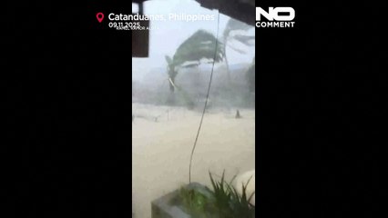 Video shows Super Typhoon Fung-wong bringing powerful winds and flooding to the Philippines