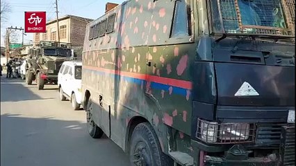 اننت ناگ میڈیکل کالج کے سابق ڈاکٹر کے لاکر سے اے کے 47 برآمد، ملزم حراست میں، جانچ جاری