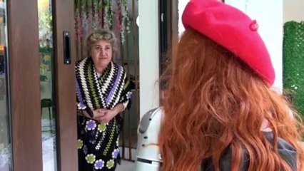 Güzellik Salonunda Şaşkına Çeviren Anlar 5 Milyonluk Robot İşe Başladı!