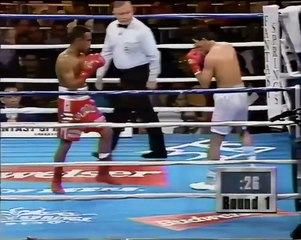 Wilfredo Vazquez vs Bernardo Mendoza - Showtime 12-7-96