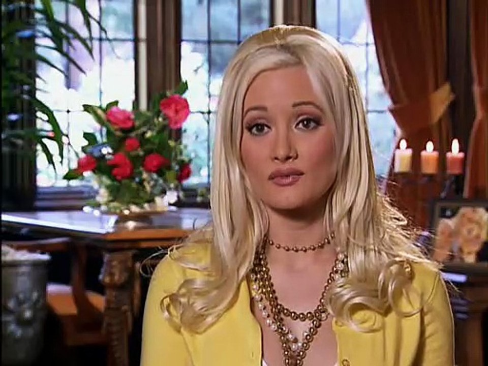 The Girls Next Door S03E05 - Calender Girls