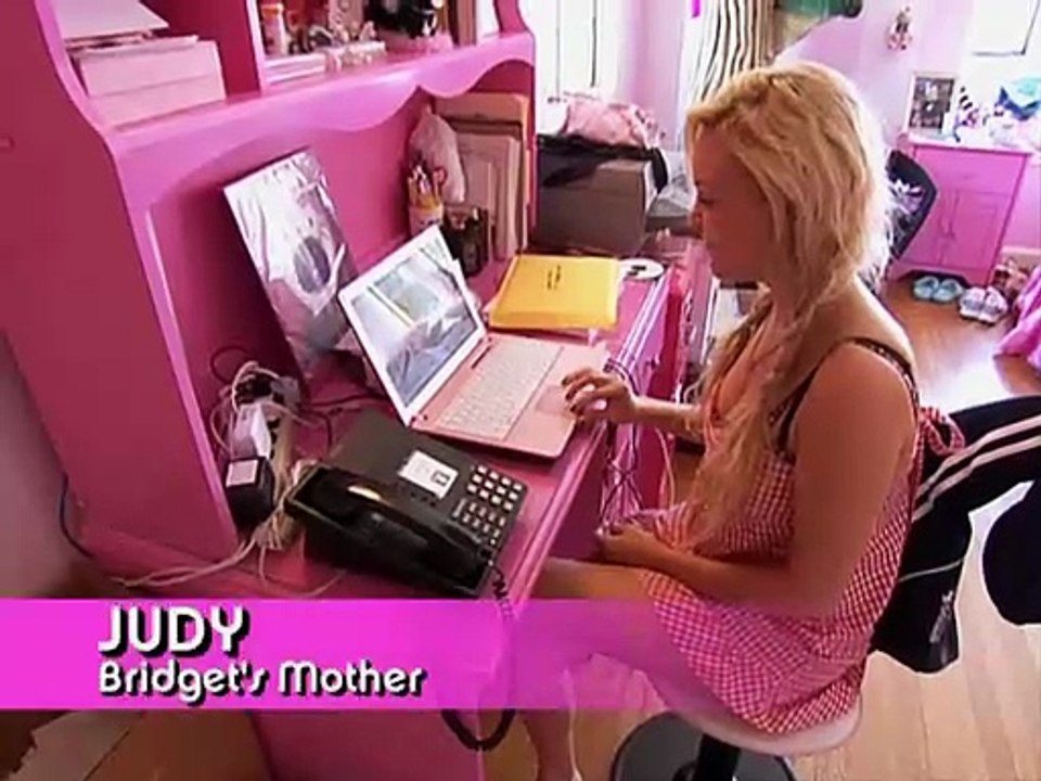 The Girls Next Door S04E01