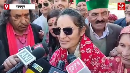 वर्ल्ड कप जीतने के बाद अपने गांव पहुंची रेणुका सिंह, ढोल-नगाड़ों के साथ हुआ भव्य स्वागत