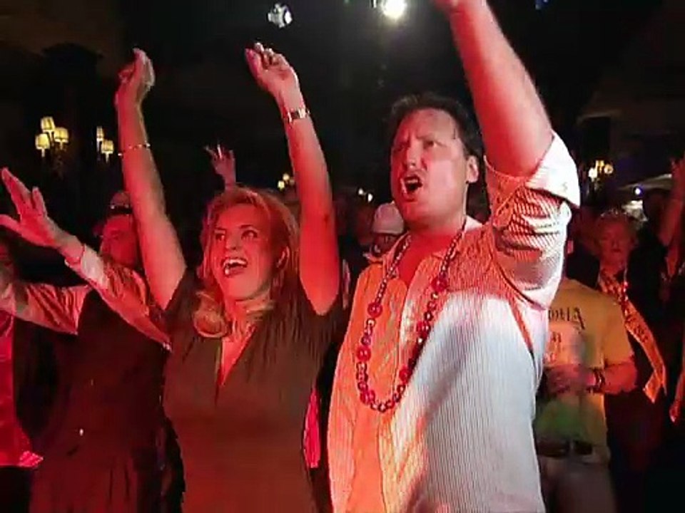 The Girls Next Door S05E14