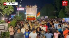 વડોદરા : વર્લ્ડ કપ વિજેતા રાધા યાદવનું અદ્ભુત સ્વાગત – રોડ શોમાં ઊમટ્યો ઉમટતો જનસમુદાય, ક્રિકેટરને ખભા ઉપર ઉચકી શહેર ઉત્સાહ મનાવ્યો