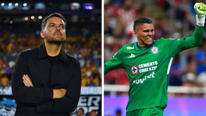 Nicolás Larcamón revela el estado de salud de Kevin Mier tras lo sucedido en Cruz Azul vs Pumas: "Tiene un golpe muy fuerte en la carilla"
