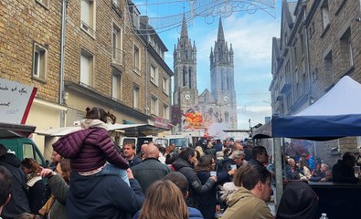 La foire Saint-Martin à Saint-Hilaire-du-Harcouët commence par la collation