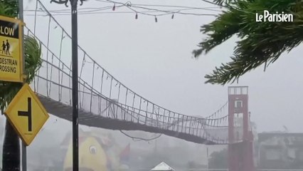 Philippines : un pont violemment secoué par le super-typhon Fung-wong