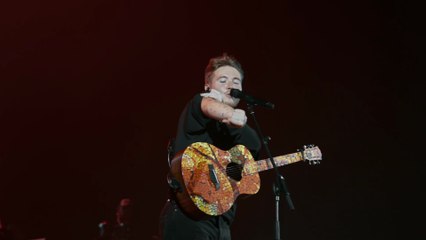 Livorno, l'omaggio di Alfa a Peppe Vessicchio: il tatuaggio e la dedica speciale