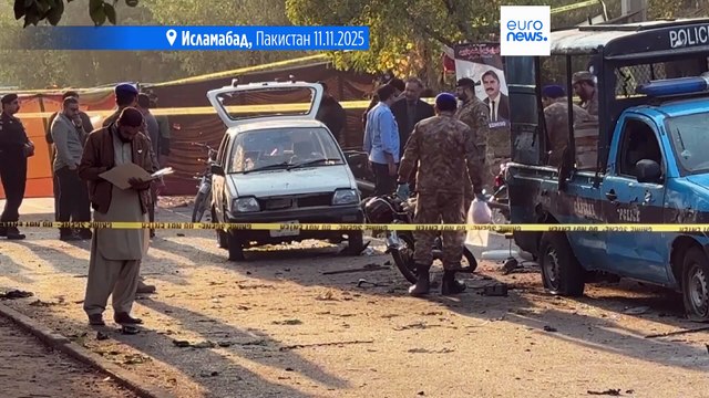 Страна находится в состоянии войны , - министр обороны Пакистана