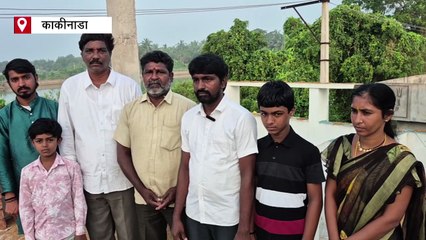 काकीनाडा में एक घर की छत पर रोजाना क्यों आते हैं सैकड़ों तोते, जानकर रह जाएंगे हैरान!