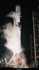 SpaceX’s Falcon 9 launches into orbit carrying 29 Starlink satellites