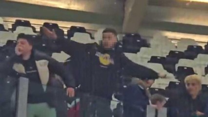 Vergogna allo Stadium: "tifoso" mima lo schianto aereo di Superga