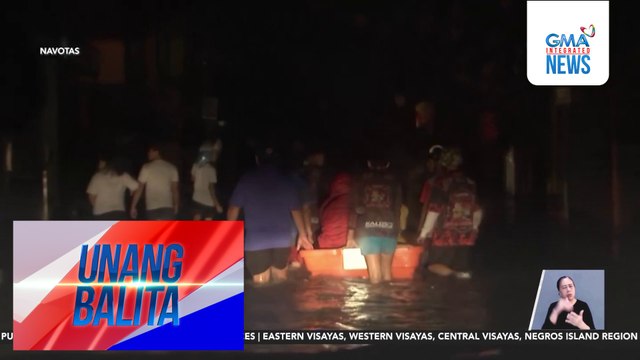 Abot-baywang na baha na dulot ng Bagyong Uwan, namerwisyo sa maraming bahay | Unang Balita