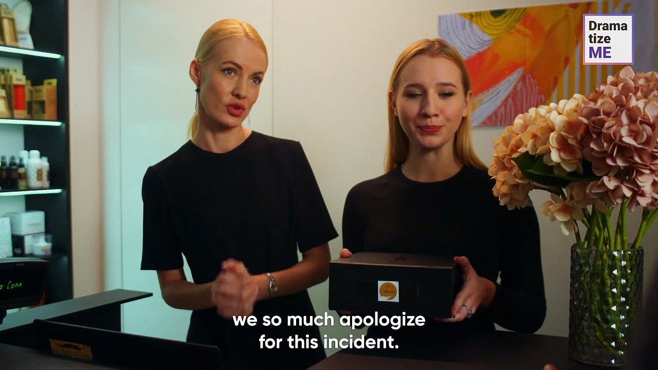 Saleswoman CALLS COPS On BLACK CUSTOMER