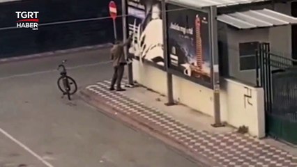 10 Kasım'da Atatürk afişlerine çirkin saldırı