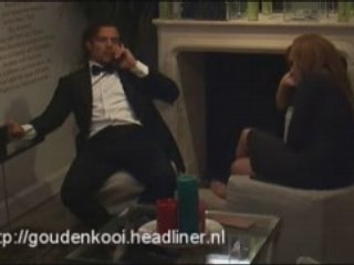 Brian en Amanda bellen met Brians moeder