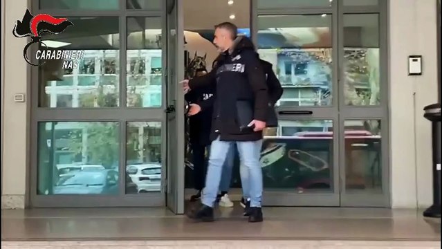 Scoperto un centro estetico abusivo a Catania, denunciato uno studente di medicina