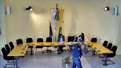 Camposano (NA) - CONVOCAZIONE DEL CONSIGLIO COMUNALE IN SESSIONE URGENTE (10.11.25)