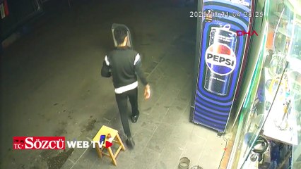 Çekirdek çitlerken taburenin üzerinde gördüğü telefonu çaldı, ‘şeytana uydum’ dedi