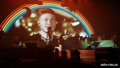 L'omaggio di Alfa al Maestro Peppe Vessicchio al live di Livorno