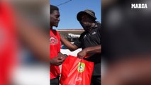 El lado más solidario de Usain Bolt en Jamaica: 